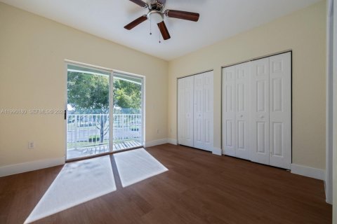 Купить таунхаус в Хомстед, Флорида 2 спальни, 132.94м2, № 2057035 - фото 22