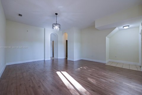 Купить таунхаус в Хомстед, Флорида 2 спальни, 132.94м2, № 2057035 - фото 10