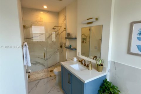 Townhouse in Miami, Florida 3 bedrooms, 163.32 sq.m. № 2043214 - photo 23