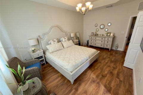 Townhouse in Miami, Florida 3 bedrooms, 163.32 sq.m. № 2043214 - photo 20