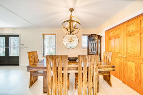 Casa en venta en Palmetto Bay, Florida, 3 dormitorios, 201.78 m2 № 2031567 - foto 10