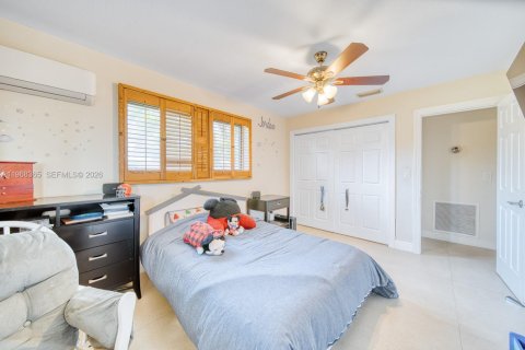 Casa en venta en Palmetto Bay, Florida, 3 dormitorios, 201.78 m2 № 2031567 - foto 25