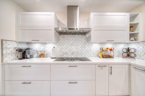 Casa en venta en Palmetto Bay, Florida, 3 dormitorios, 201.78 m2 № 2031567 - foto 15