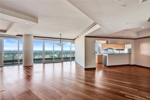 Condo in Aventura, Florida, 2 bedrooms  № 2074955 - photo 3