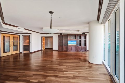 Condo in Aventura, Florida, 2 bedrooms  № 2074955 - photo 6