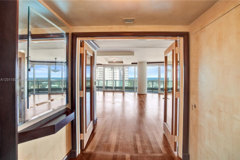 Condo in Aventura, Florida, 2 bedrooms  № 2074955 - photo 2