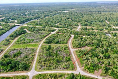 Land in North Port, Florida № 2201692 - photo 12