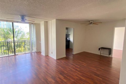 Condo in Sunny Isles Beach, Florida, 1 bedroom  № 1893291 - photo 3
