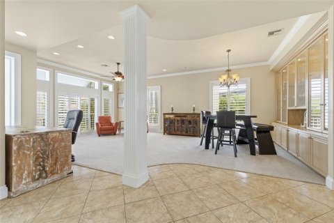 House in Belleair, Florida 5 bedrooms, 466.74 sq.m. № 2221421 - photo 15