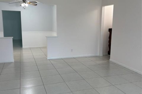 Casa en venta en Tampa, Florida, 3 dormitorios, 120.12 m2 № 1900150 - foto 28