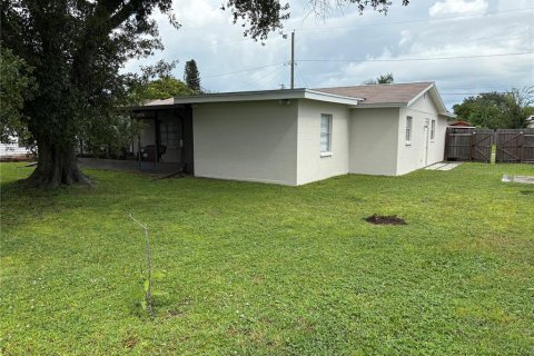 Casa en venta en Tampa, Florida, 3 dormitorios, 120.12 m2 № 1900150 - foto 2