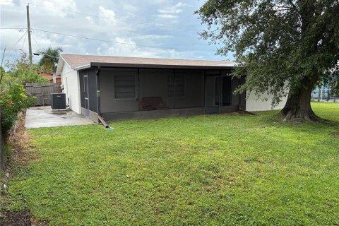 Casa en venta en Tampa, Florida, 3 dormitorios, 120.12 m2 № 1900150 - foto 5