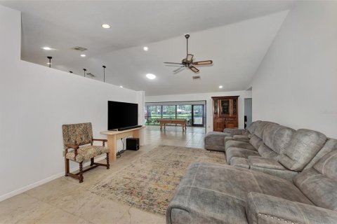 Casa en alquiler en Sarasota, Florida, 2 dormitorios, 166.67 m2 № 1903304 - foto 7