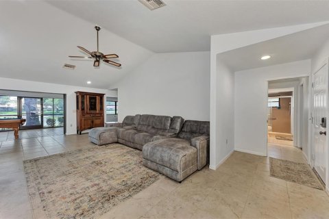 Casa en alquiler en Sarasota, Florida, 2 dormitorios, 166.67 m2 № 1903304 - foto 6