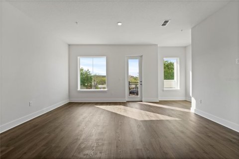 Touwnhouse à louer à Oviedo, Floride: 3 chambres, 202.62 m2 № 2342090 - photo 21