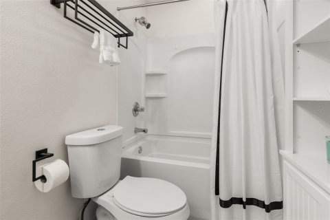 Touwnhouse à vendre à Kissimmee, Floride: 3 chambres, 126.53 m2 № 2372995 - photo 25
