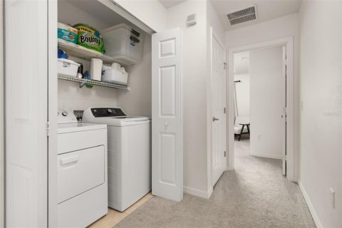 Touwnhouse à vendre à Kissimmee, Floride: 3 chambres, 126.53 m2 № 2372995 - photo 29