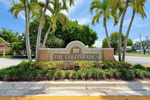 Condo in Plantation, Florida, 3 bedrooms № 2189680 - photo 27