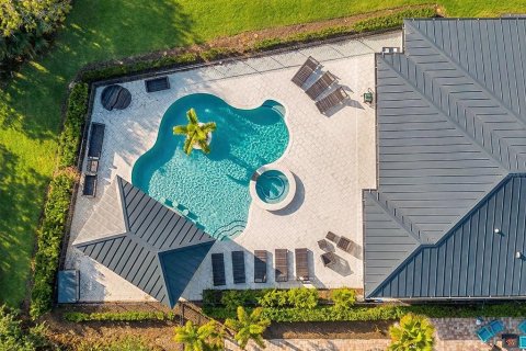 Купить виллу или дом в Фор-Корнерс, Флорида 8 комнат, 525.46м2, № 2102259 - фото 3