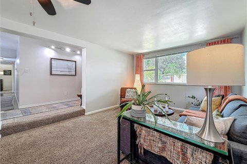 Villa ou maison à vendre à Tampa, Floride: 3 chambres, 129.41 m2 № 1919459 - photo 8