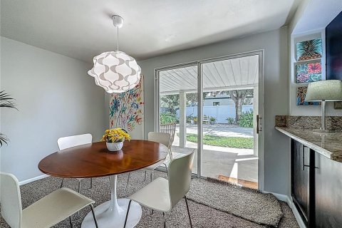 Villa ou maison à vendre à Tampa, Floride: 3 chambres, 129.41 m2 № 1919459 - photo 11