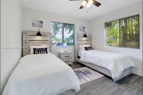 Купить виллу или дом в Майами, Флорида 3 спальни, 110.74м2, № 1984710 - фото 14