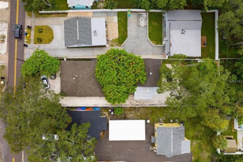 Immobilier commercial à vendre à Clearwater, Floride: 5 chambres, 238.57 m2 № 2120465 - photo 3
