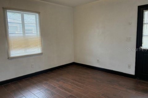Immobilier commercial à vendre à Clearwater, Floride: 5 chambres, 238.57 m2 № 2120465 - photo 17