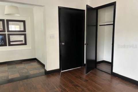 Immobilier commercial à vendre à Clearwater, Floride: 5 chambres, 238.57 m2 № 2120465 - photo 20