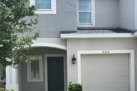 Townhouse in Wesley Chapel, Florida 3 bedrooms, 127.55 sq.m. № 1915900 - photo 1