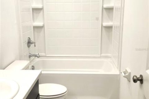 Townhouse in Wesley Chapel, Florida 3 bedrooms, 127.55 sq.m. № 1915900 - photo 20