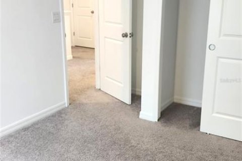 Townhouse in Wesley Chapel, Florida 3 bedrooms, 127.55 sq.m. № 1915900 - photo 21