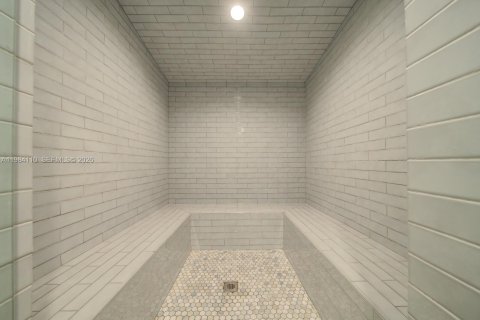 Condominio en alquiler en Miami, Florida, 1 dormitorio, 64.66 m2 № 2048496 - foto 16