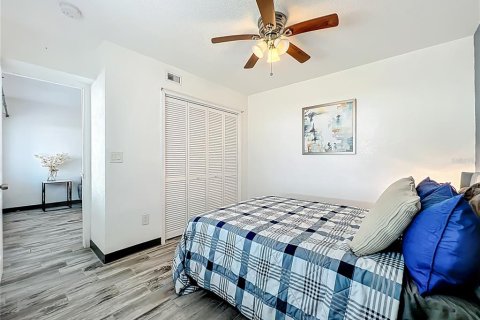 House in Winter Park, Florida 3 bedrooms, 178.37 sq.m. № 2116179 - photo 16