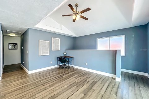 House in Winter Park, Florida 3 bedrooms, 178.37 sq.m. № 2116179 - photo 23