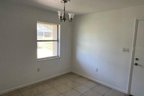 Casa en alquiler en Ocala, Florida, 2 dormitorios, 90.39 m2 № 1855836 - foto 4