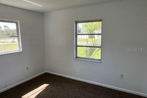 House in Ocala, Florida 2 bedrooms, 90.39 sq.m. № 1855836 - photo 6