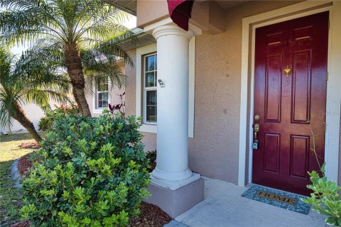 House in Punta Gorda, Florida 3 bedrooms, 183.3 sq.m. № 1585475 - photo 9