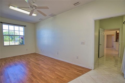 House in Punta Gorda, Florida 3 bedrooms, 183.3 sq.m. № 1585475 - photo 25