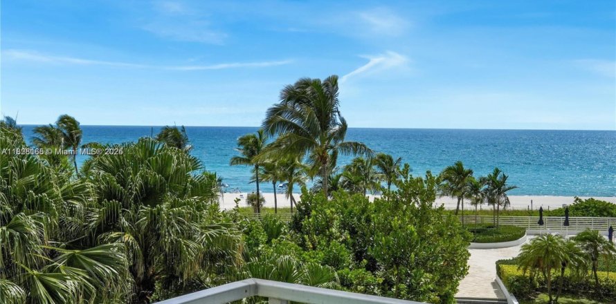 Condo à Miami Beach, Floride, 2 chambres  № 2038897