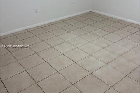 Appartement à louer à Hollywood, Floride: 2 chambres, 95.69 m2 № 2000572 - photo 5