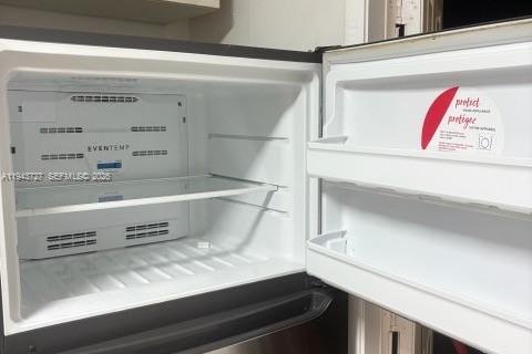 Appartement à louer à Hollywood, Floride: 2 chambres, 95.69 m2 № 2000572 - photo 2