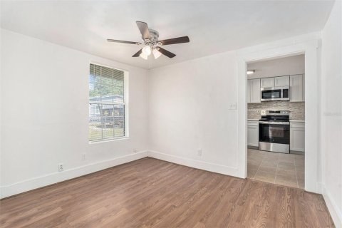 Casa en venta en Tampa, Florida, 2 dormitorios, 90.49 m2 № 1791183 - foto 10