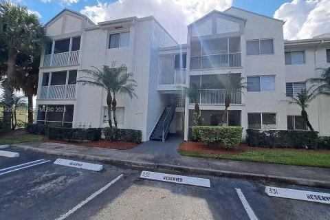 Condo in Tamarac, Florida, 1 bedroom  № 2068262