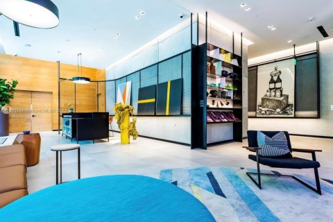 Condo in Miami, Florida, 1 bedroom  № 2012872 - photo 10