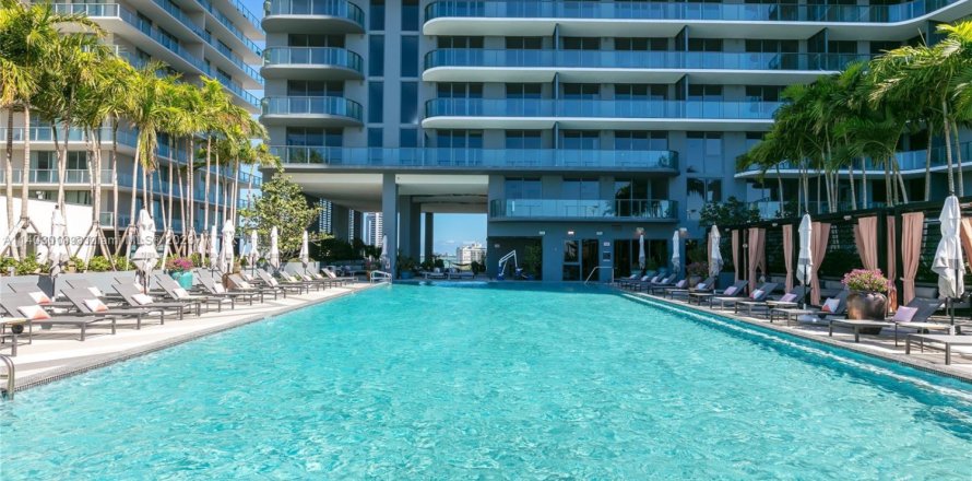 Condo in Miami, Florida, 1 bedroom  № 2012872