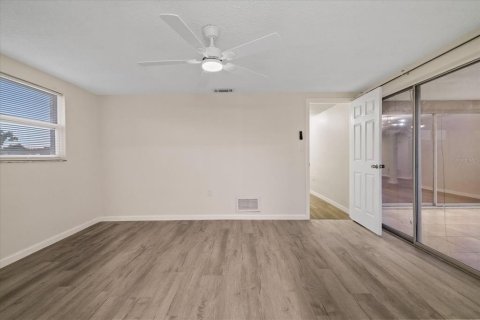 Villa ou maison à vendre à Port Richey, Floride: 3 chambres, 169.92 m2 № 2420076 - photo 27
