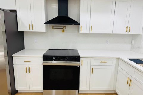 Condo in Altamonte Springs, Florida, 2 bedrooms  № 1785020 - photo 6