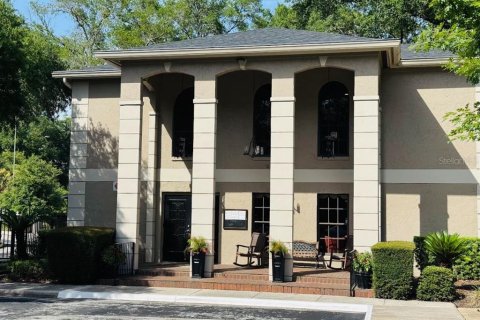 Condo in Altamonte Springs, Florida, 2 bedrooms  № 1785020 - photo 1