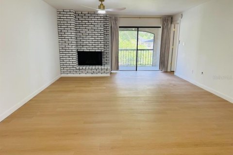 Condo in Altamonte Springs, Florida, 2 bedrooms  № 1785020 - photo 12